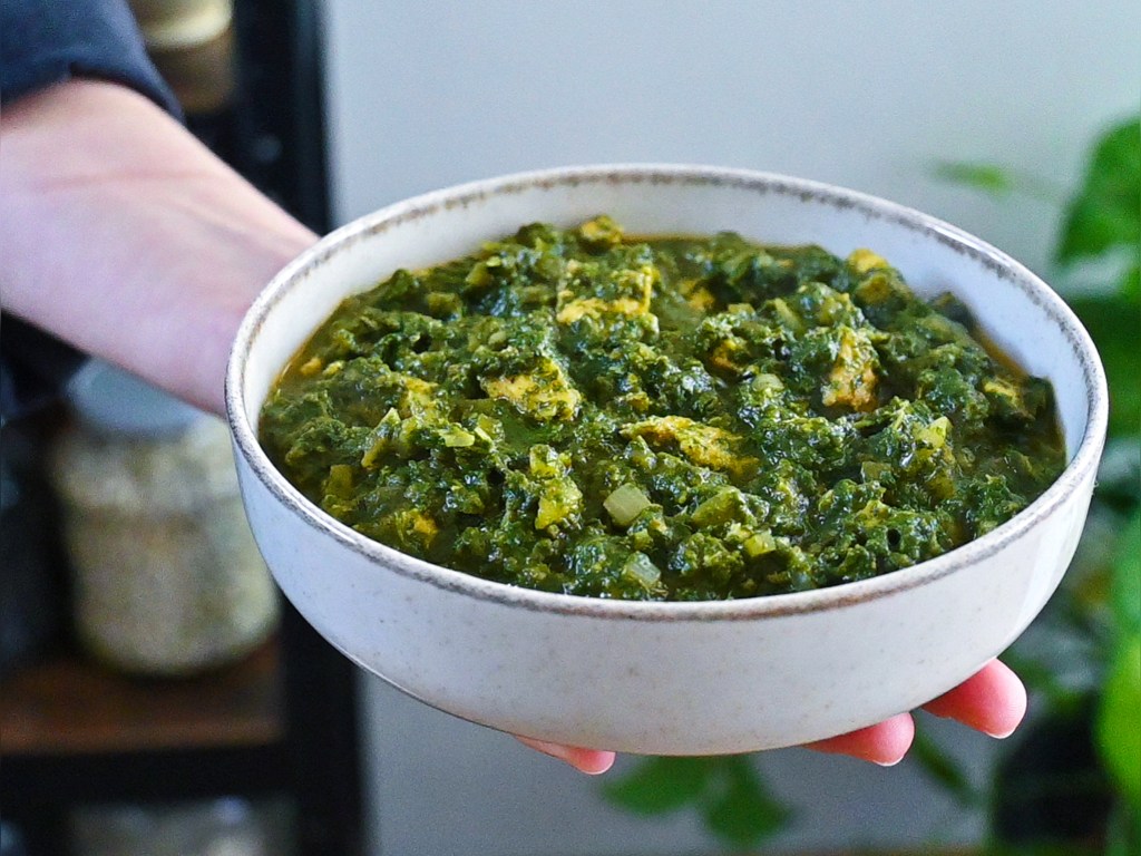 Spanac cu tofu în stil indian – alternativa vegană la Palak&nbsp;Paneer